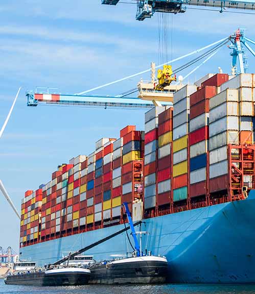 hero-container-ship-docked