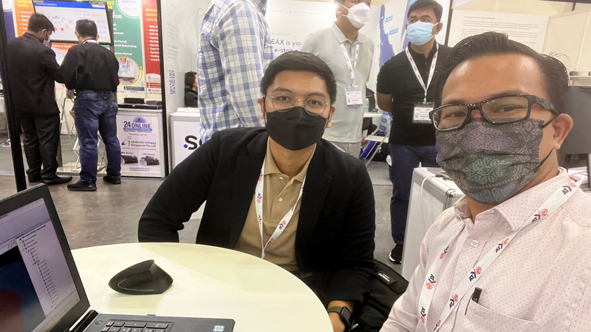 Syahide-at-communicAsia-demo